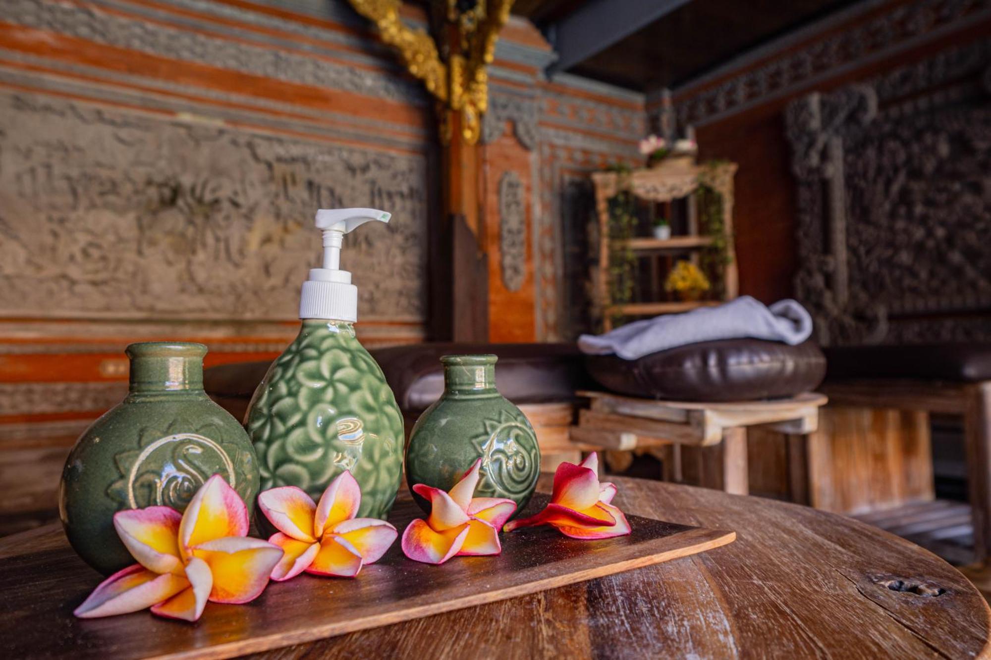Wina Holiday Villa Kuta Lombok Dış mekan fotoğraf